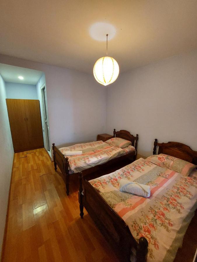 Lost Inn Kazbegi Hostel Εξωτερικό φωτογραφία
