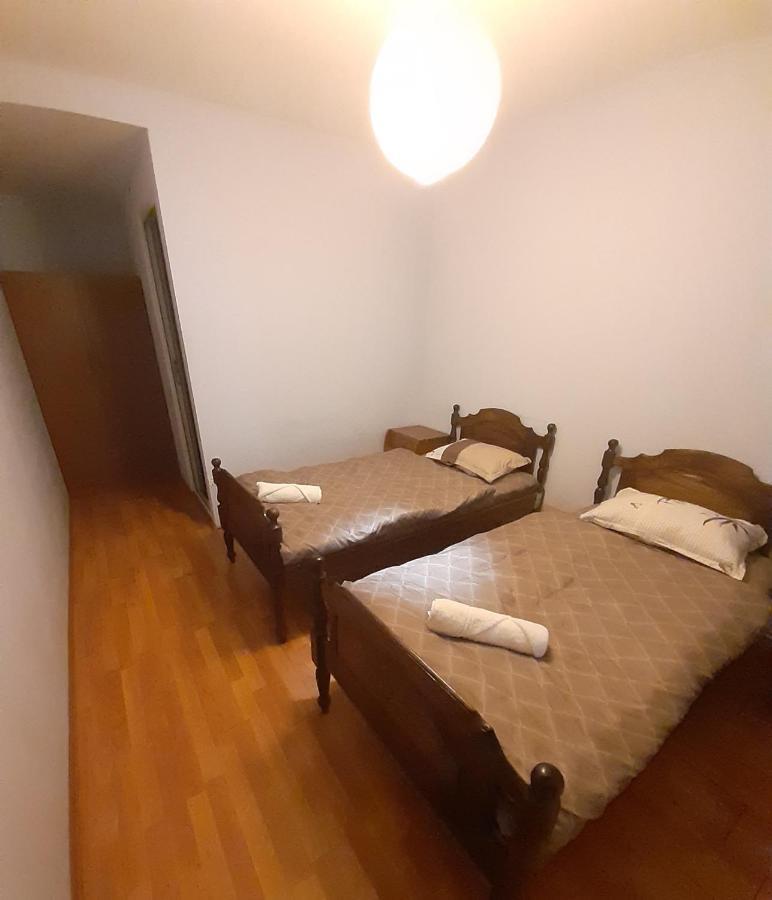 Lost Inn Kazbegi Hostel Εξωτερικό φωτογραφία