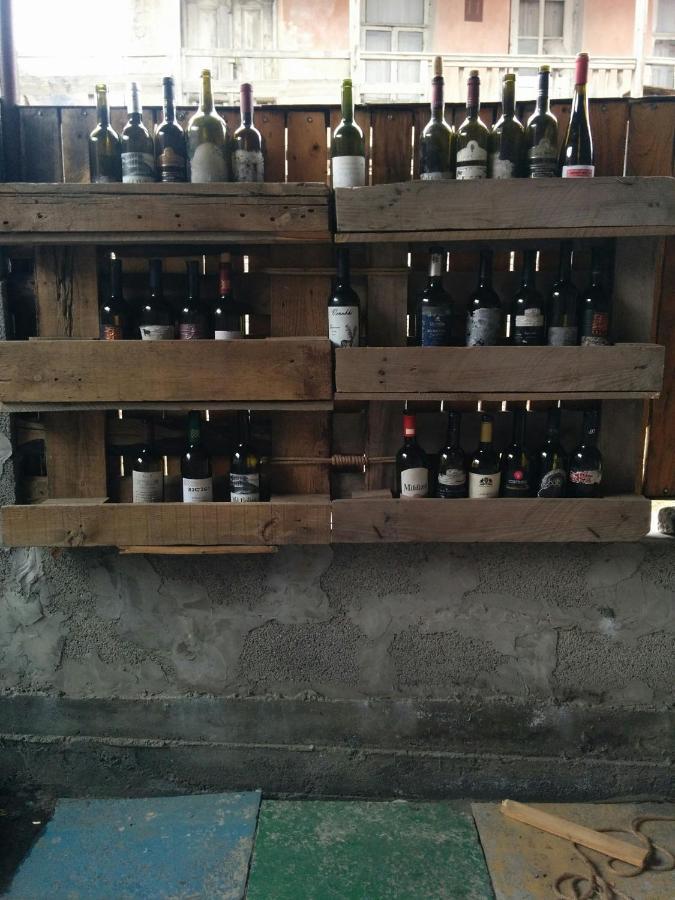 Lost Inn Kazbegi Hostel Εξωτερικό φωτογραφία